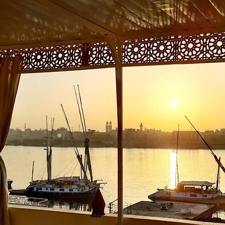 Senmut Luxory Apartments Bagian luar foto